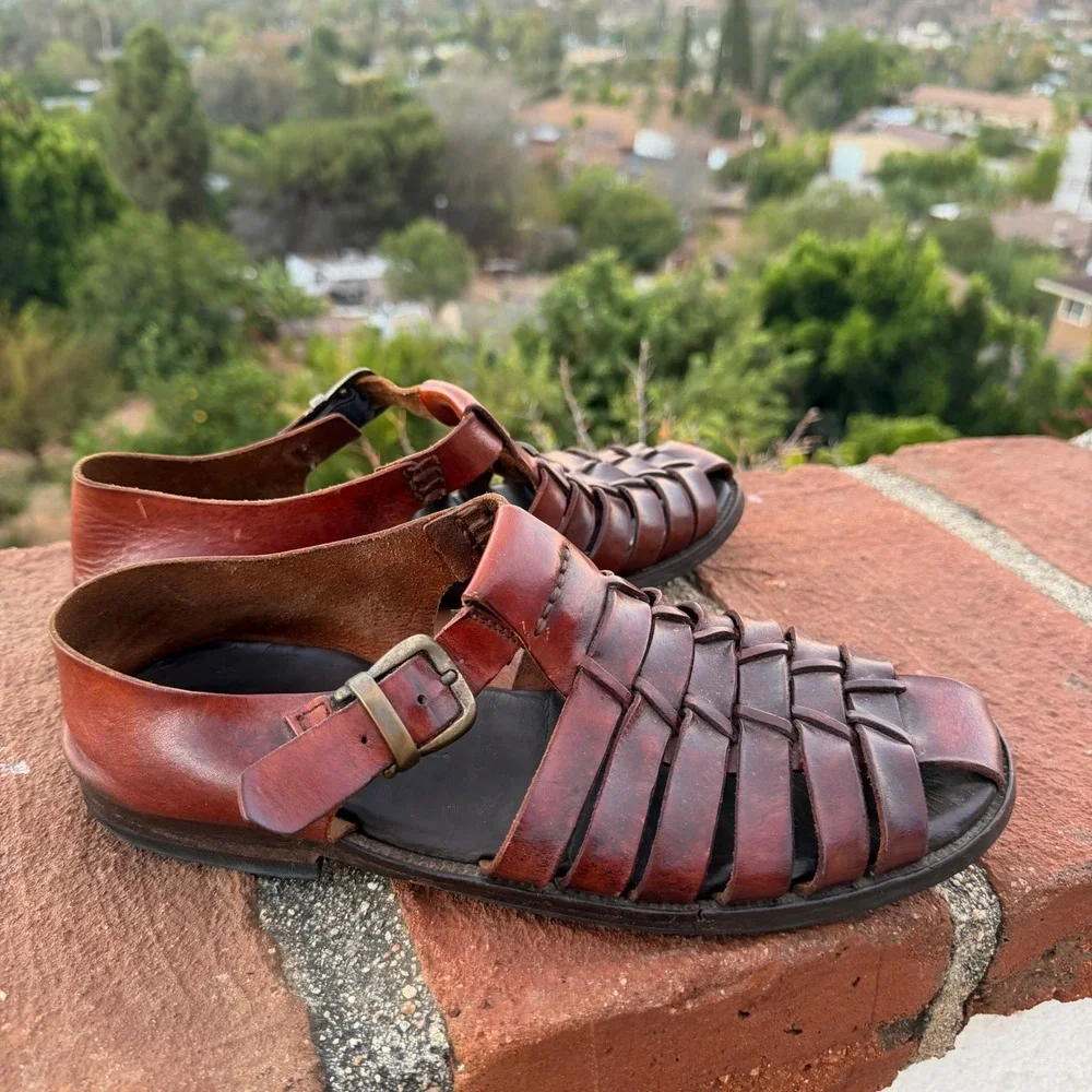Tommy Bahama Brown Leather Huarache Fisherman Sandals Vibram Sole Mens 9